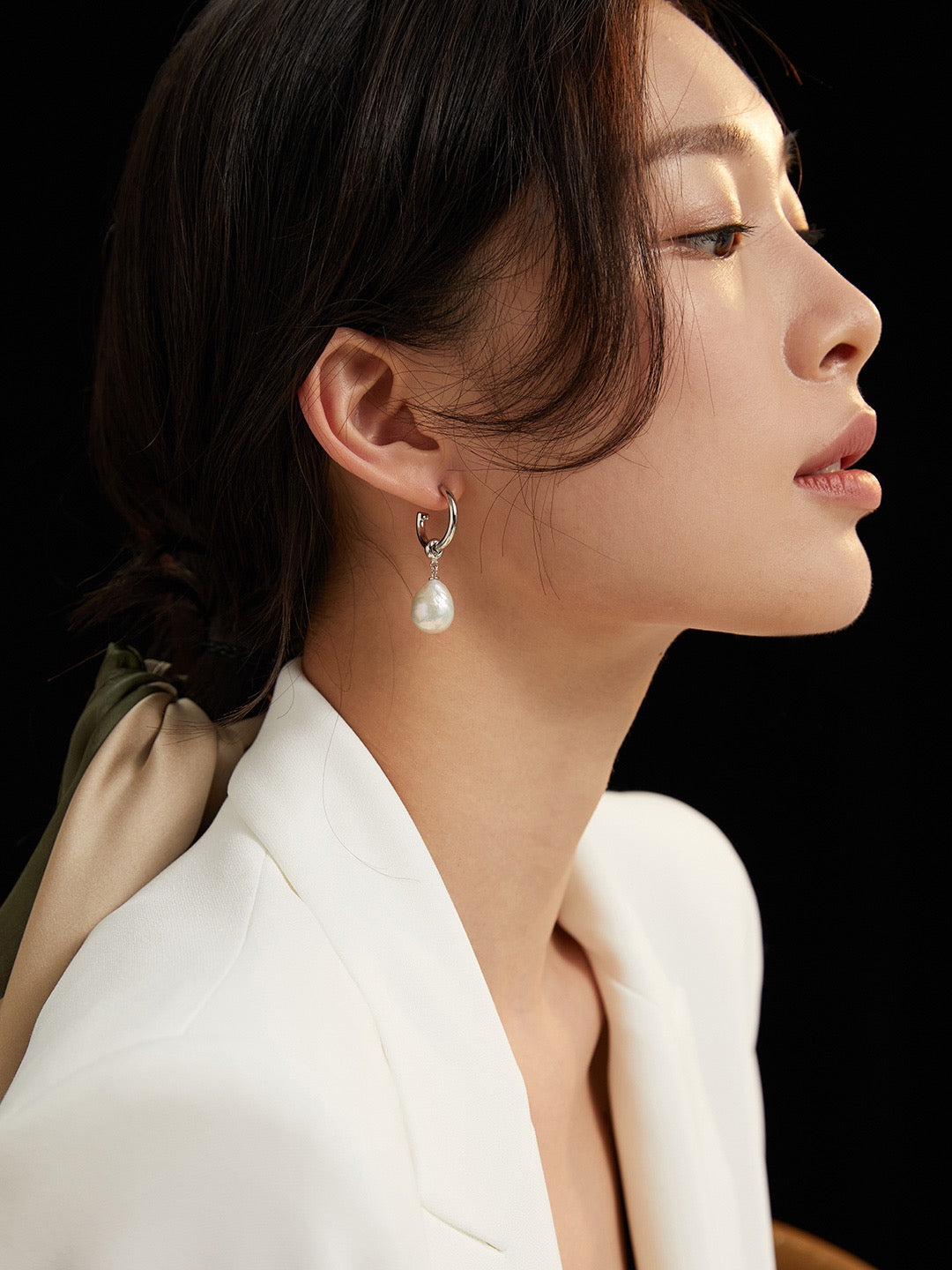 WAVE | BAROQUE PEARL EARRING