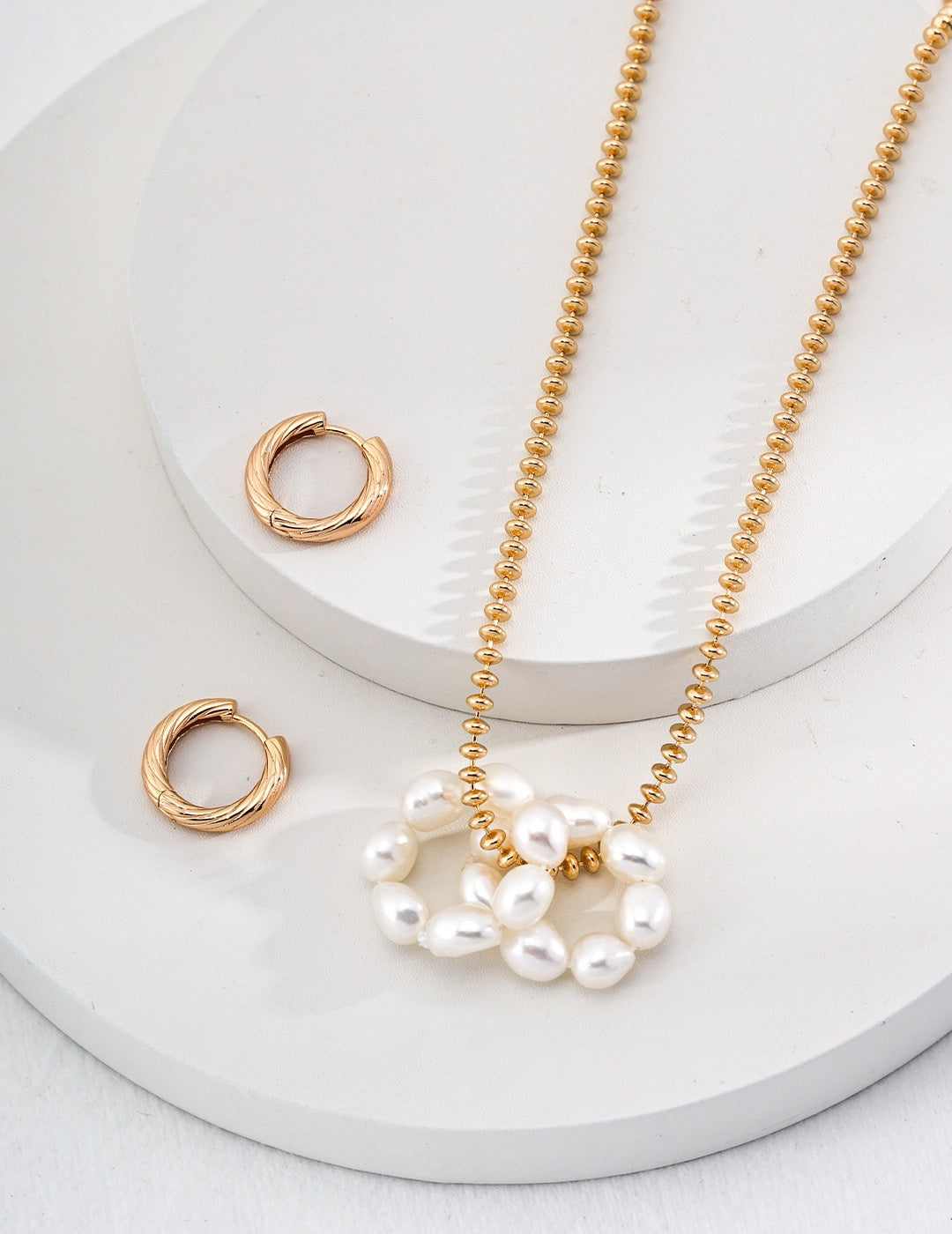 FLOWER | SMALL RICE PEARL EARRING