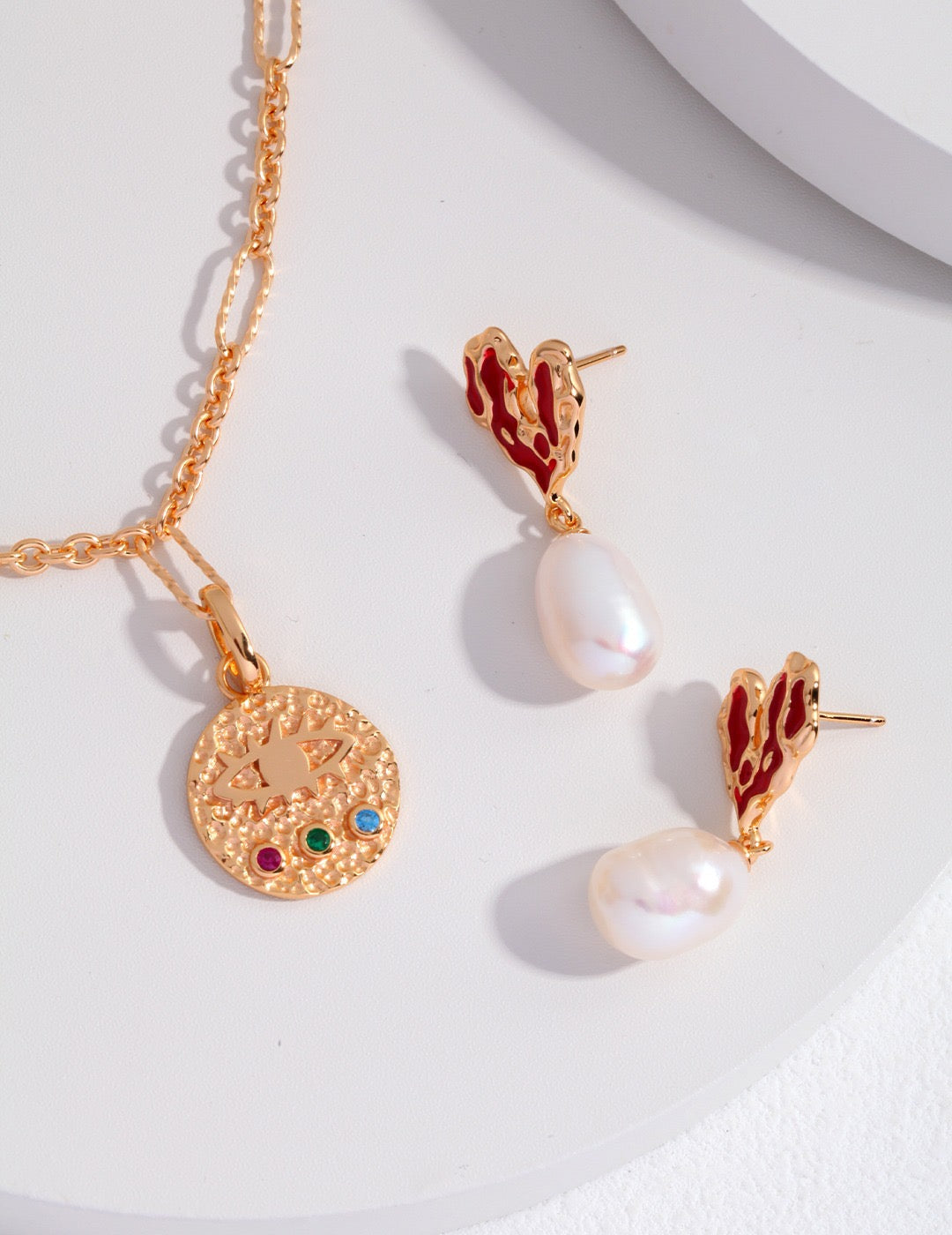 LOVE | RED ENAMEL HEART AND PEARL EARRING