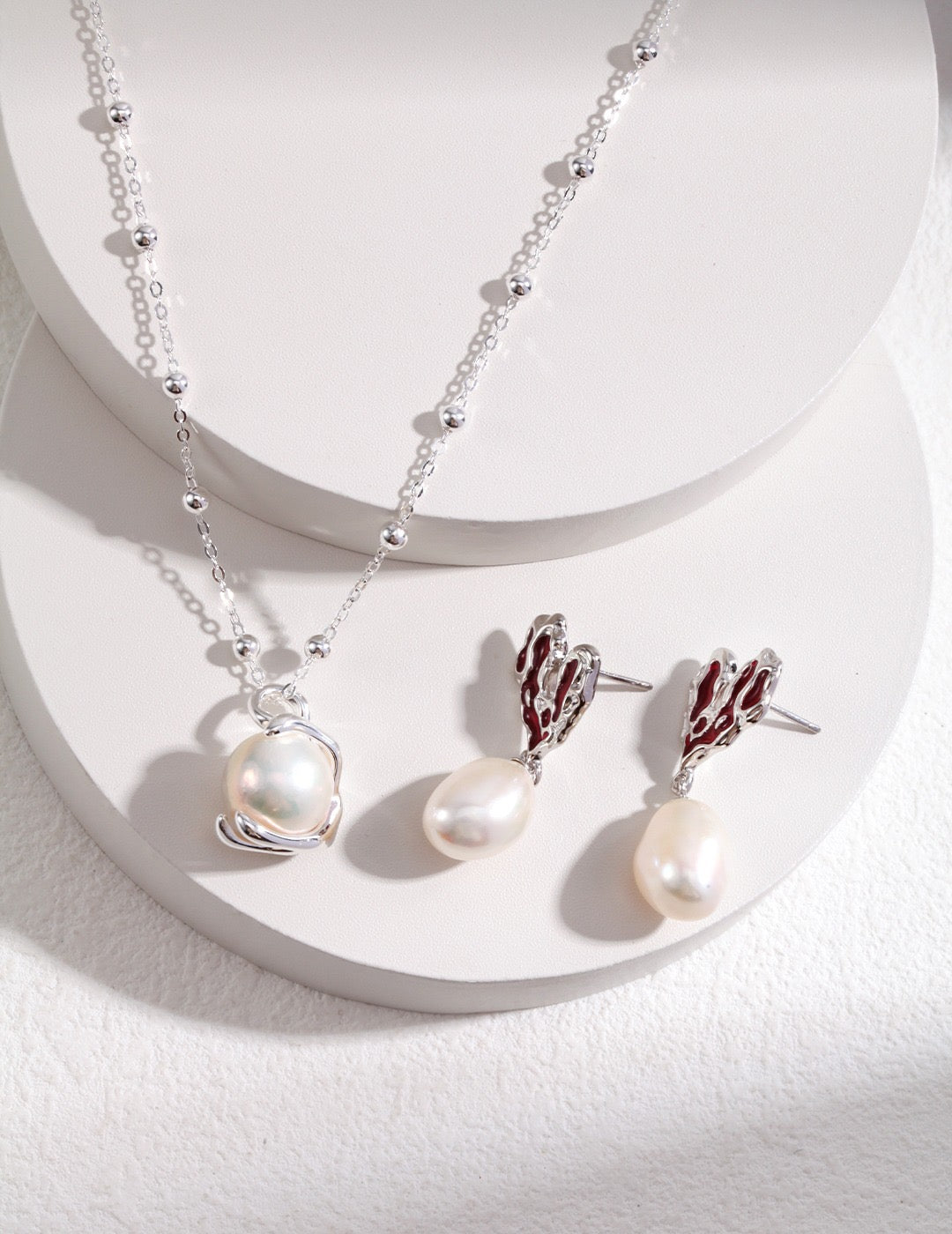 LOVE | RED ENAMEL HEART AND PEARL EARRING